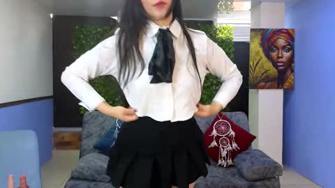 Snapshot of amy_lovelydoll chatting on December 2025 07:21:02 PM Amy online show from December 2025 07:21:02 PM