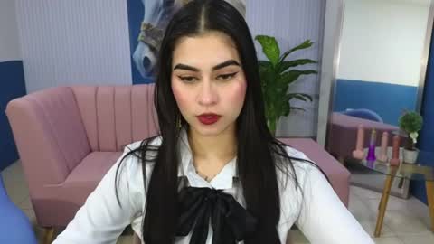 Snapshot of amy_lovelydoll chatting on June 2026 07:05:01 PM Amy online show from June 2026 07:05:01 PM