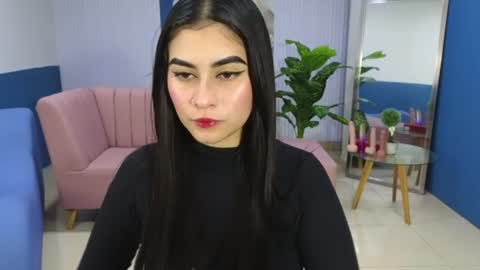 Snapshot of amy_lovelydoll chatting on July 2026 07:32:01 PM Amy online show from July 2026 07:32:01 PM