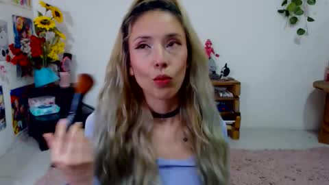 Snapshot of amy_mur chatting on March 2026 06:47:02 PM amy mur online show from March 2026 06:47:02 PM