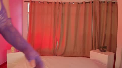 Amy online show from March 2026 12:44:01 PM