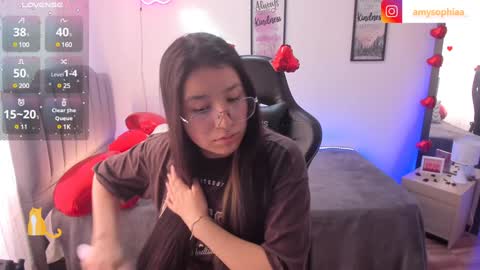 Amy sophia 3 online show from February 2025 03:31:02 PM