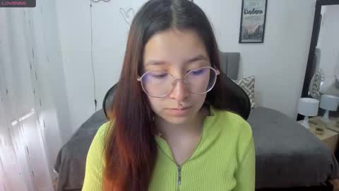 Amy sophia 3 online show from October 2025 12:57:02 PM