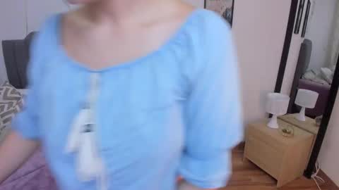 Amy sophia 3 online show from March 2026 11:27:02 AM