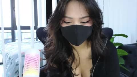 girl next door named Amy online show from January 2025 04:48:02 AM