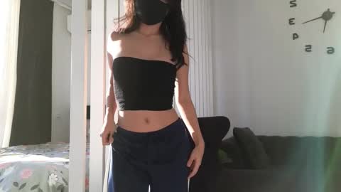 girl next door named Amy online show from January 2025 01:17:02 PM