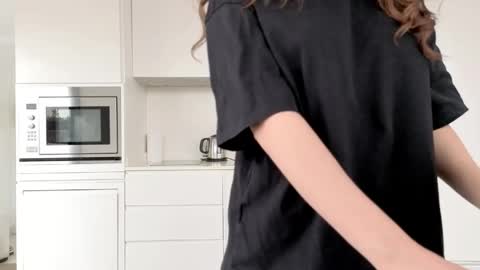 girl next door named Amy online show from April 2026 02:23:02 PM