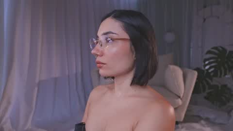 Amy Armstrong online show from June 2026 10:10:02 PM