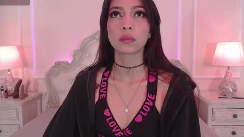 Amy online show from September 2025 12:21:02 PM