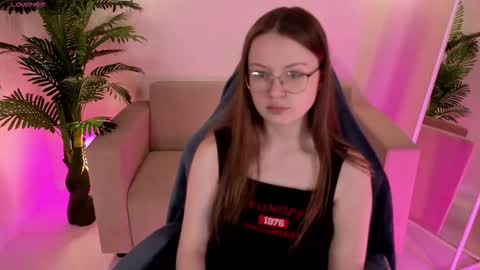 amycherryberry online show from October 2025 01:24:02 AM