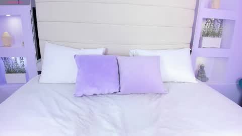 amy online show from February 2026 12:00:01 PM