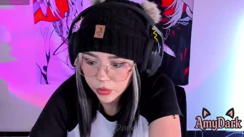 Amy online show from April 2026 07:11:01 PM