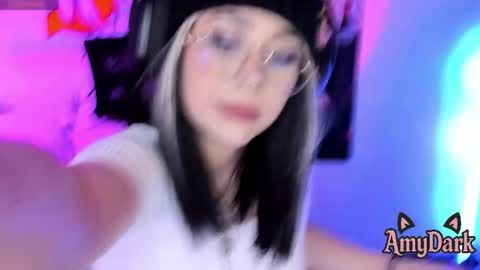 Amy online show from April 2026 11:21:01 PM