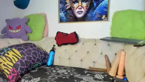 Amy Kamila online show from May 2026 03:37:02 AM