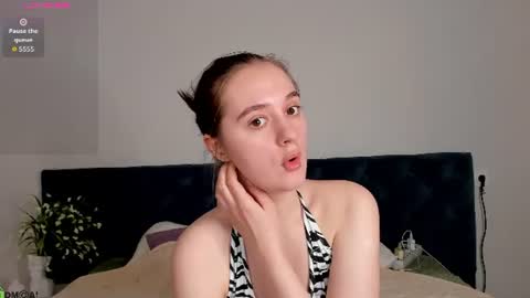 Snapshot of amydesiree chatting on July 2026 01:45:02 AM Amy online show from July 2026 01:45:02 AM