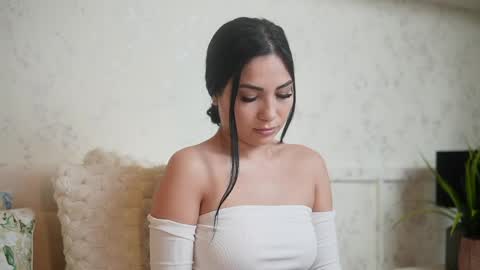  Amy  online show from May 2026 07:41:01 PM