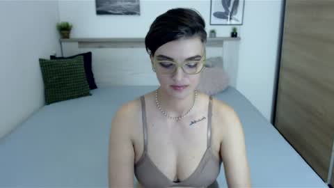 Hi there guys  My pleasure in your hands  pvt is open online show from July 2026 07:18:02 PM
