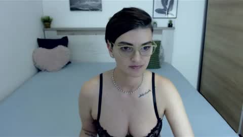 Hi there guys  My pleasure in your hands  pvt is open online show from July 2026 08:11:02 PM