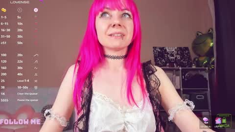 Amy Rose online show from May 2026 06:02:02 PM