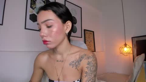 Amy online show from December 2025 01:49:01 PM