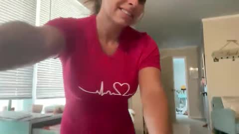 Snapshot of amysmilez chatting on March 2026 12:20:02 PM Amy Smilez online show from March 2026 12:20:02 PM