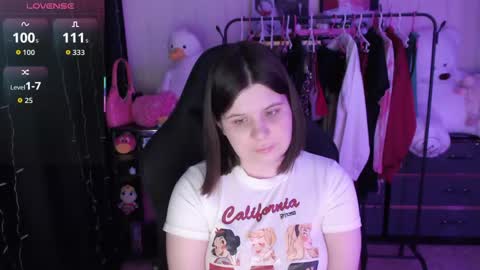 amyvibes online show from April 2026 06:54:02 PM