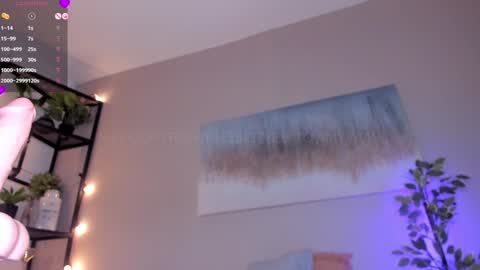 IG amyw0w   online show from January 2025 04:06:02 PM