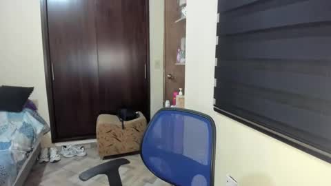 Snapshot of amywalker01 chatting on March 2026 09:42:02 PM amy online show from March 2026 09:42:02 PM