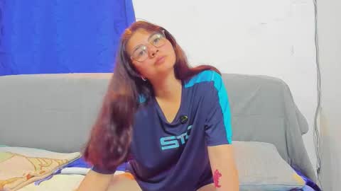 AmyWhitexxd online show from December 2025 12:19:01 AM