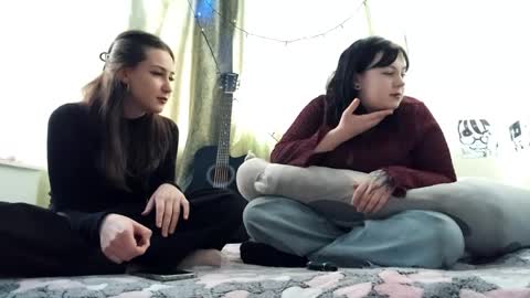 Snapshot of amywinks chatting on April 2026 10:27:02 AM amywinks online show from April 2026 10:27:02 AM