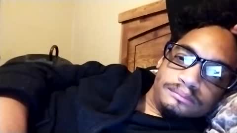 Snapshot of an377432 chatting on October 2025 11:16:02 PM an377432 online show from October 2025 11:16:02 PM