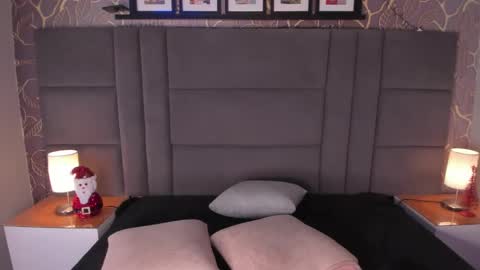 Snapshot of ana_beckett chatting on December 2024 11:38:02 AM Ana online show from December 2024 11:38:02 AM