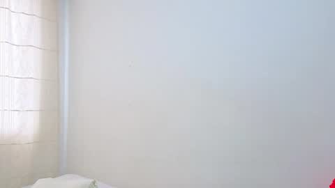 Snapshot of ana_castilo chatting on November 2025 12:11:02 PM Ana IG an castillo 1 online show from November 2025 12:11:02 PM