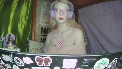 ana dewitt online show from February 2025 10:47:01 PM