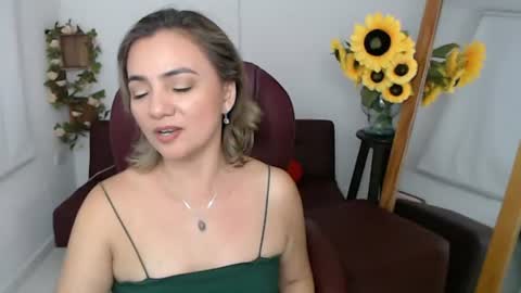 Snapshot of ana_hotmilfx chatting on July 2026 10:34:01 PM ANA online show from July 2026 10:34:01 PM