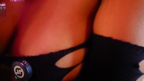 Ana  online show from March 2026 09:21:01 PM