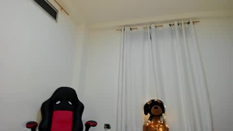 Ana online show from April 2026 01:34:01 AM