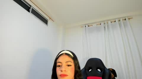 Ana online show from May 2026 12:08:02 AM