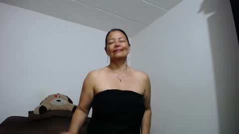 Snapshot of ana_mature_ chatting on October 2025 09:36:01 PM Ana online show from October 2025 09:36:01 PM