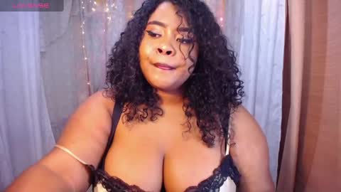 Snapshot of ana_off_alana chatting on October 2025 11:02:02 PM Ana online show from October 2025 11:02:02 PM