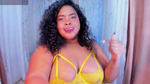 Snapshot of ana_off_alana chatting on October 2025 10:21:01 PM Ana online show from October 2025 10:21:01 PM