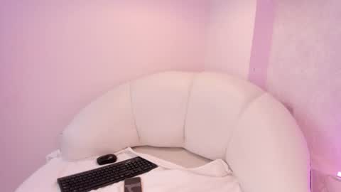 Snapshot of ana_petter chatting on June 2026 08:14:01 PM Ana online show from June 2026 08:14:01 PM