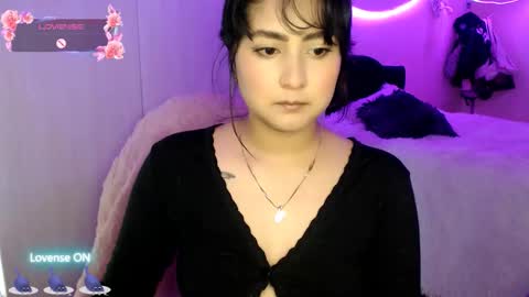 Ana Ricciardi online show from October 2025 08:19:01 PM