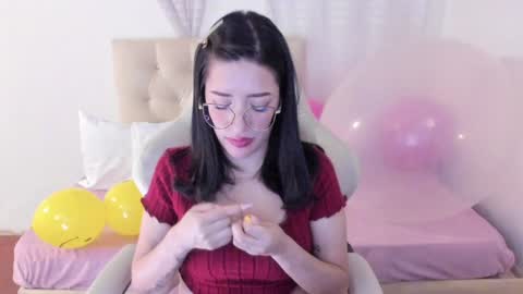 Im anna but you can call me as you want online show from February 2025 06:06:01 PM