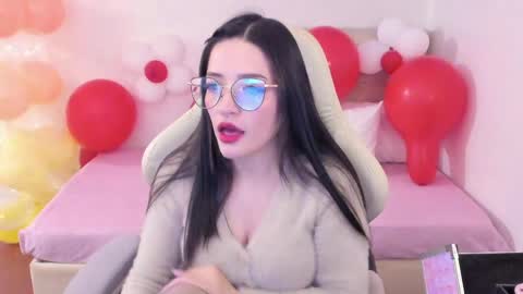 Snapshot of ana_ruuh chatting on April 2026 12:00:02 AM Im anna but you can call me as you want online show from April 2026 12:00:02 AM