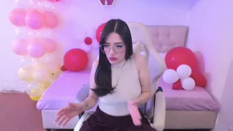 Snapshot of ana_ruuh chatting on April 2026 08:25:02 PM Im anna but you can call me as you want online show from April 2026 08:25:02 PM