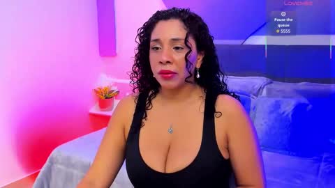 Ana My schedule 0400 - 1600 GMT -5 online show from November 2025 10:15:01 AM