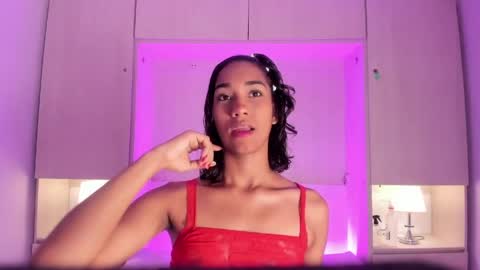 Snapshot of anaacollins_ chatting on May 2026 11:37:01 AM anaacollins_ online show from May 2026 11:37:01 AM
