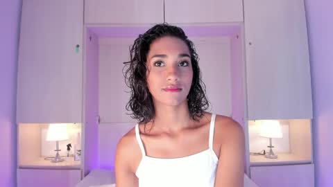 Snapshot of anaacollins_ chatting on May 2026 12:35:02 PM anaacollins_ online show from May 2026 12:35:02 PM