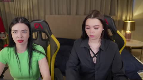 Snapshot of anabel2054 chatting on February 2025 12:14:02 PM Sweet girls online show from February 2025 12:14:02 PM